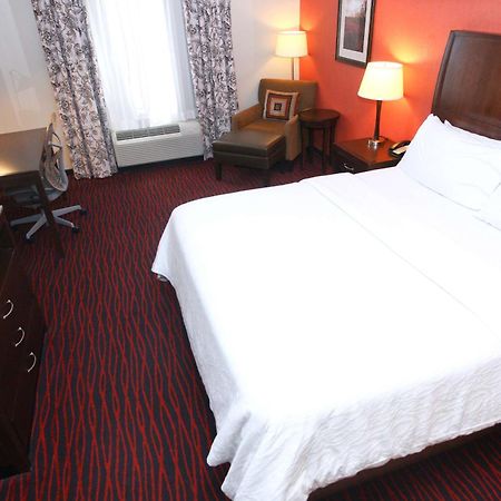 Hilton Garden Inn Клифтън Парк Екстериор снимка