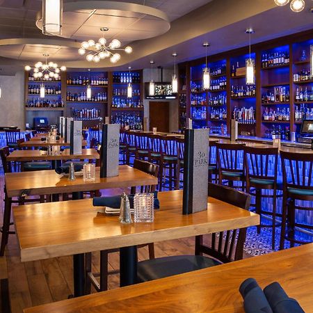 Hilton Garden Inn Клифтън Парк Екстериор снимка