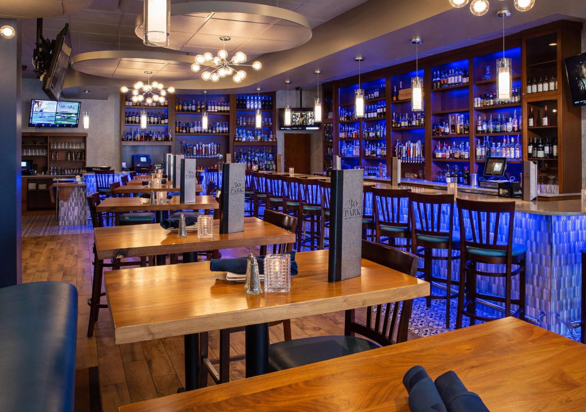Hilton Garden Inn Клифтън Парк Екстериор снимка